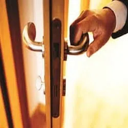 Logan Locksmith Shop Evanston, IL 847-915-3684 - emergency-opening